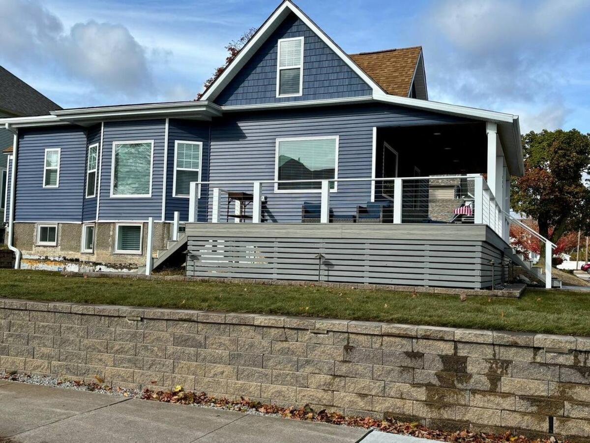 Villa Bay Street Blue Ludington Park Escanaba Exterior foto